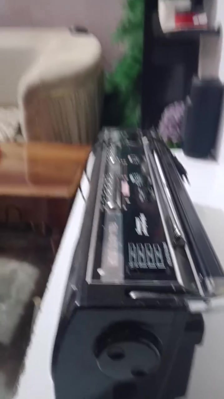 للبيع ياباني نظيف جدا استرو 4موجات راريو اف ام كاستين اتصال خاص


**إذا كنت صاحب هذا الإعلان وتريد حذفه لأي سبب، رجاءا أرسل رسالة إلى الدعم الفني**