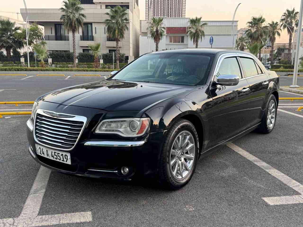 كرايسلر اوباما موديل ٢٠١٢ 
فول مواصفات ماعدة فتحة 
كير طيارة 
شاشە کبیر
داخل اصفر جديد 
كير محرك تاخم تيارات كل جديد 
مابي روبع مسروف دعامي ال دعامي شرت
لون اسود  
رقم دهوك الماني 
سنوية ٢٠٢٥ ساقت 
٨ ورقة غرامة نزل سعر  
شبر بونيد صبغ و شبر باب خلفي 
صورة سونار فحس كامل موجود
بدون دواخل بدون ايرباك 
٦ سلندر. محرك بيلادي 
سيارة ماشاء الله حلوة 

مكان اربيل 
رقم موبايل :*********** 
عندي فايبر واتساب 
سعر :١٤٧ شوية مجال 

کرایسلەر ئۆباما 
مۆدیل ٢٠١٢ 
فول بئ سلایت 
گێر تەیارە 
داخل زەرد شاشە گەورە 
بەسمە دەرگا بەسمە 
شاشە srt 
لەدەحامی لۆ دەحامی بەشەرت یەک هەزار مەسروفی تیدانیە 
بۆنیدی یەک بستی بۆیاخە 
دەرگای پشت سایەقیش بەهەمان شیوە یەک بستی بۆیاخە 
بەبێ لیدران بەبئ ئیرباگ
فەحسی کامل بەسۆنەر تێی دایە 
شەش پستنە 
٨ وەرەقە غرامەیی لەسەرە دوای محامەلە دەگەرینمەوە 
سەنەوی ٢٠٢٥ تەواو بوە
لەهەولێرە سەیارەکە 
ژمارە مۆبایل :*********** 
ڤایبەرو واتساپی لەسەرە 
نرخی :١٤٧ مەجالیکی کەم تکایە موشتەری نی سەرم مەیەشینە 
نیە لەهەمووبازار بەو سعرە لەو مواسفاتە بەو شیوەیە پاک بی أربيل, العراق
