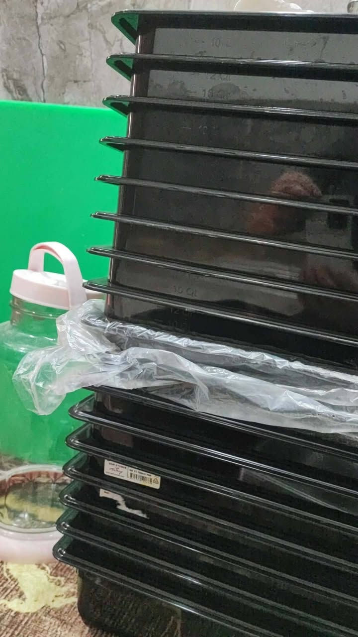 للبيع استعمال اسبوع فقط وبعضها جديد 
33*18*10=21
33*27*10=16
33*53*10=18
للتواصل عبر الواتساب ***********
