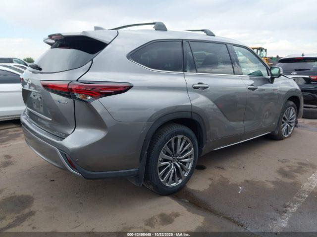 السلام عليكم

للبيع هايلندر هايبرد موديل 2025 السيارة لمتد 25th اعلا مواصفات بالهايلندر 

السيارة حالياً بالحره 

بدون شواصي وبدون لغد مكفولات 

للبيع على وضعها بالحره تكدر تدخلها كتاب شهداء او على الشمال

للاستفسار خاص او الاتصال 

***********
