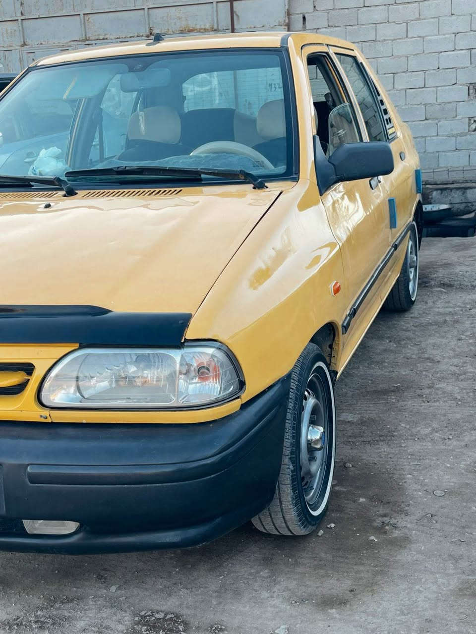 ‏سلام عليكم تحيه طيبه 
‏
‏سايبا للبيع  موديل 15 رقم بغداد 
‏
‏بيه جاملخ الايمن مصبوغ صفحه العبري 
‏مكينه بيه خيط بخار والسياره نعمه من الله امشي بيه وين ما تريد 
‏شاشه اندرويد شادله 
‏حداديه فول
‏كير مكفول  
‏تخم تايرات جدد
‏سنتر لوك قفل عن بعد 
‏سياره كشره نضيف واحلا من الصور 
‏هيئه غرامات مصفره بيه بحث وكلشي مصفر 
‏مكانه كربلاء 
‏
‏


**إذا كنت صاحب هذا الإعلان وتريد حذفه لأي سبب، رجاءا أرسل رسالة إلى الدعم الفني**