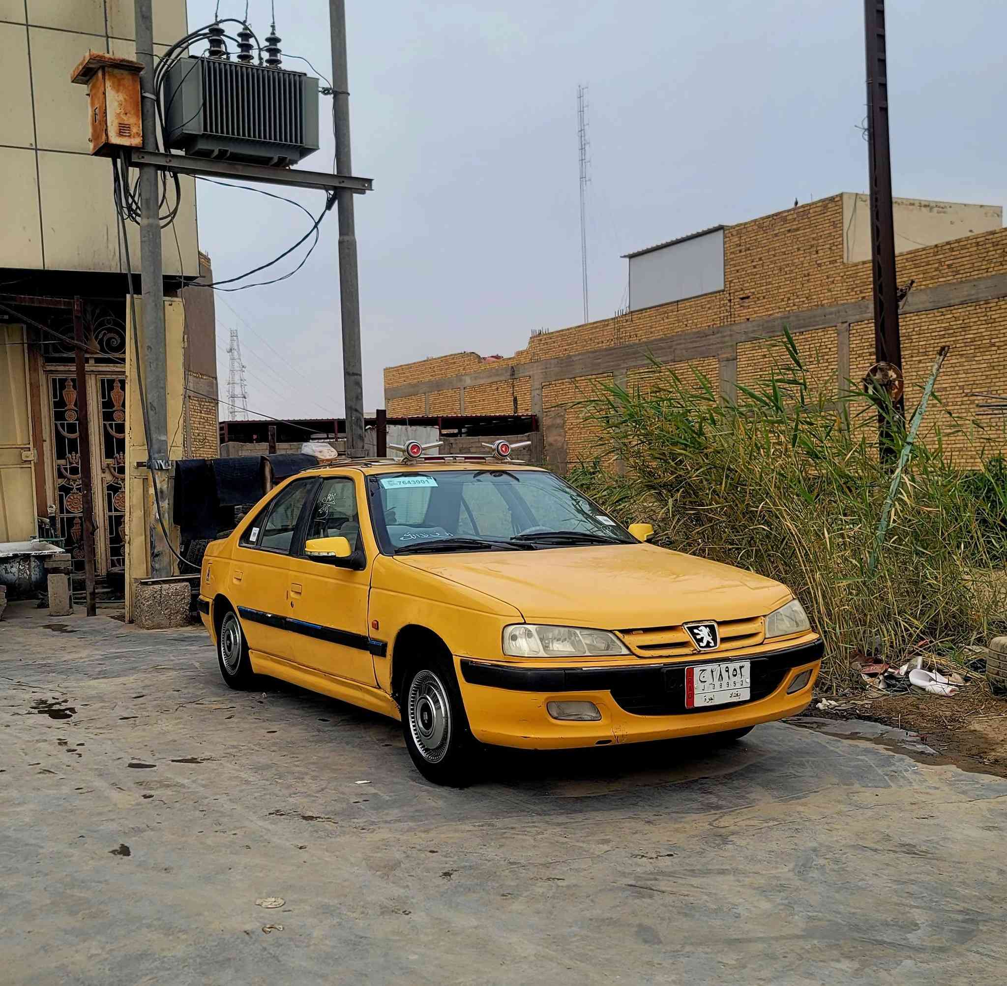 السلام عليكم بيجو بارص ٢٠١٥ مكينه كير حداديه دوشمه سياره بيها طخات بسيطه مداور ثاني يوم 25 وبيها مجال
***********
