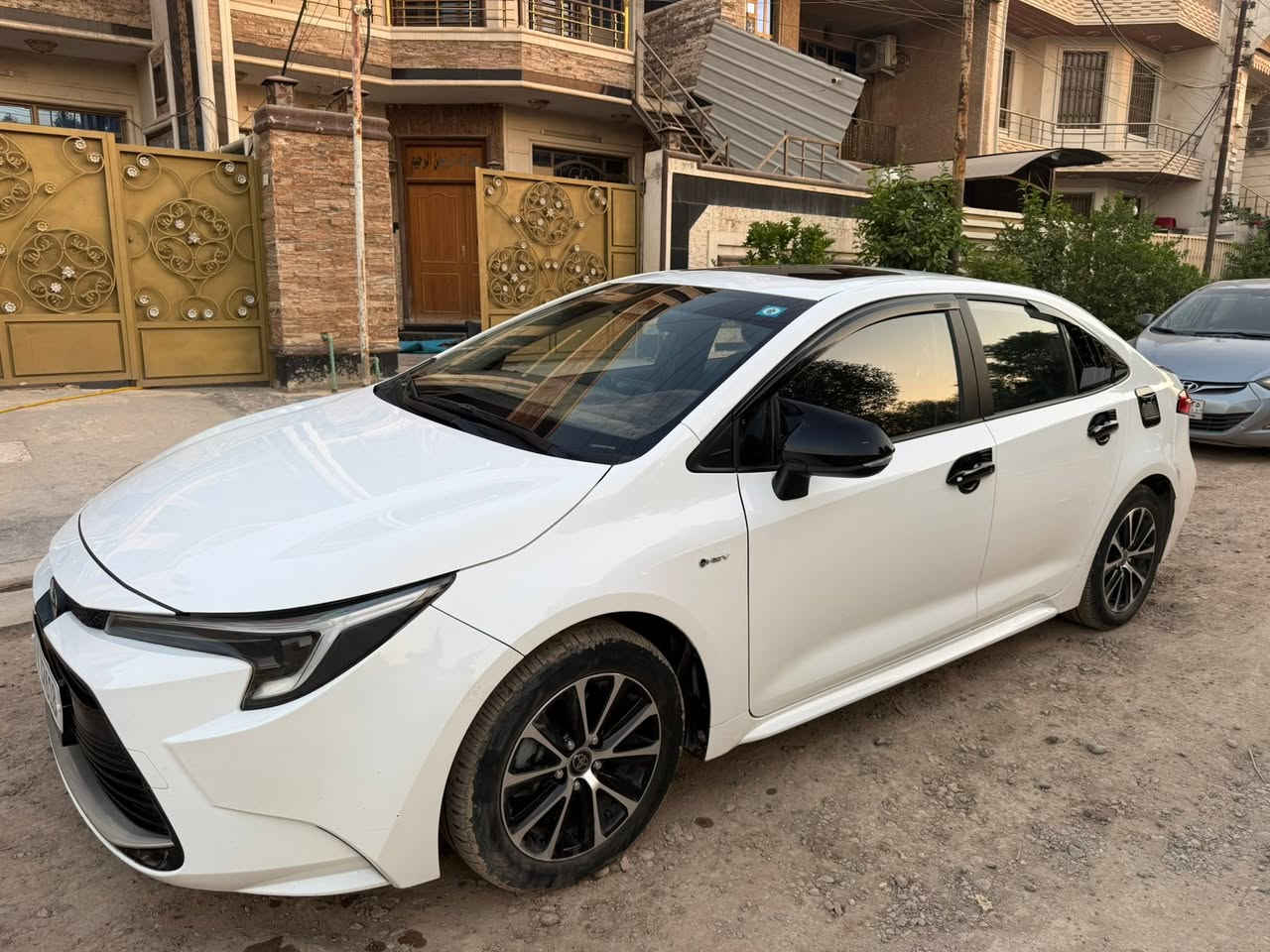 كورلا  هايبرد موديل 2025
ماشيه 40الف 
بيها بارد على كد شبر بل باب الصدر  فقط 
السعر 158وبيها مجال 
*********** فقط  واتساب
