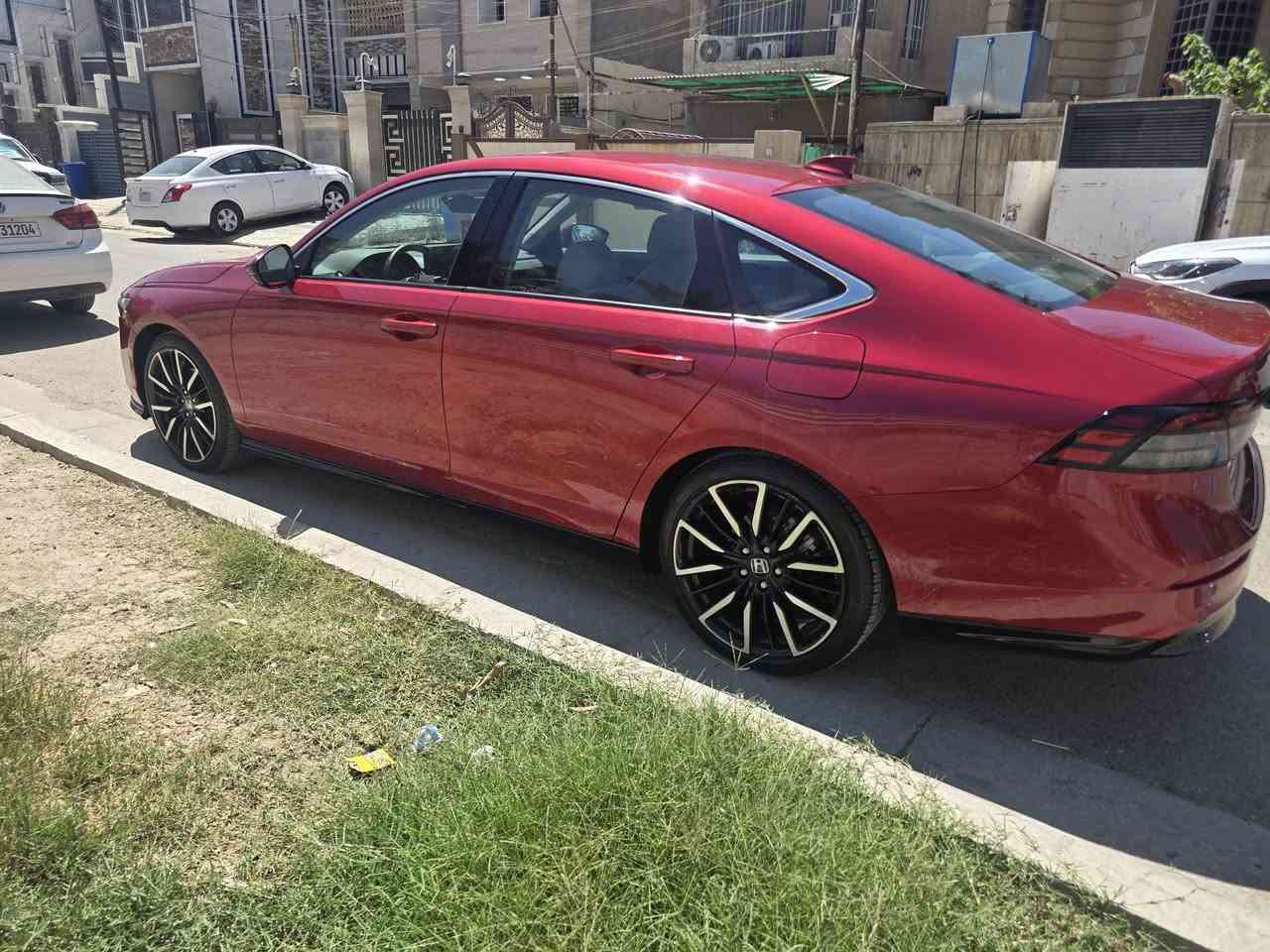 السلام عليكم
للبيع
هوندا اكورد فئة تورنك موديل 2024 
ماشية 36 الف كيلو متر 
حادثها موضح بالصور 
صبغ بنيد فقط 
والايرباكات مصلحهن سستم ثنينهن مثل ما موضح بالصور ايضا
مواصفات الاكورد معروفة بس ابرزهن 
تدفئة جميع المقاعد 
تبريد المقاعد الامامية 
داتا شو 
فتحة 
شحن وايرليس 
اوتو هولد 
والباقي المواصفات الطبيعية 
السعر 215 ورقة 
للاستفسار ***********
