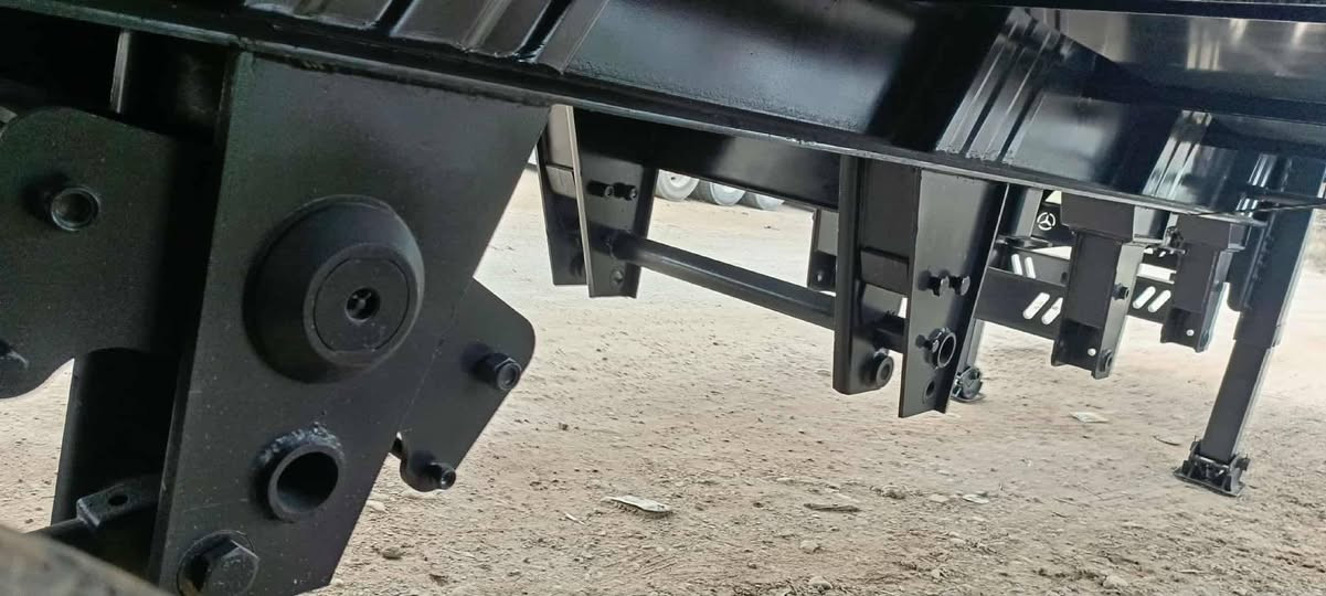 للبيع 🛑🛑🛑
عربانه قلاب
 ماكنيسان
 عمل الموصل 
شاصي 16
 صفاح 6
 والكاعية 8 
والقوطية4
 27متر ويه التعلاوه
 ابيع بدون جك ودناكير بس دنكير واحد سبرنك السعر 150
ارجو استفسار اتصل على الرقم  ***********
***********
