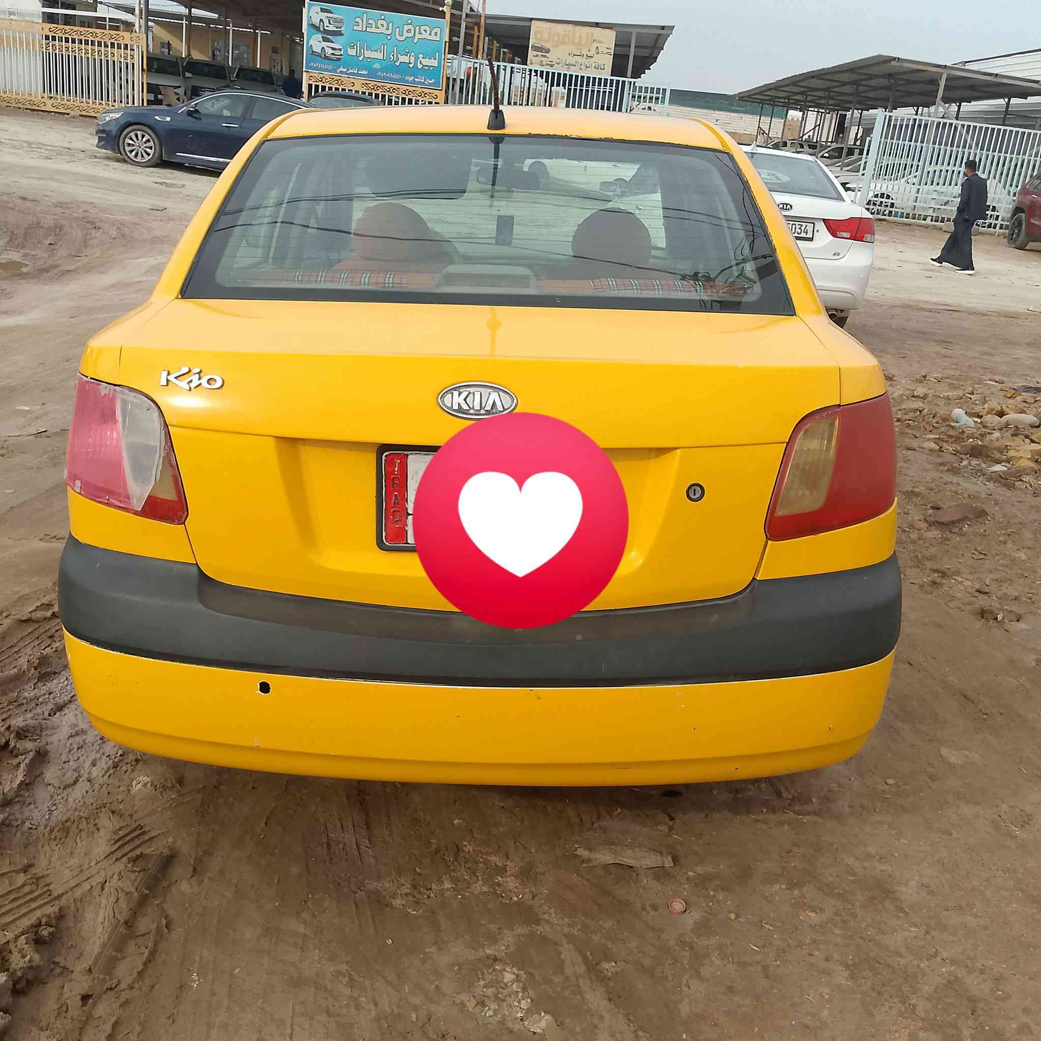 سياره ريو موديل 2007سعر 75وبيهه مجال مكان ديوانيه سومر الاتصال ***********
