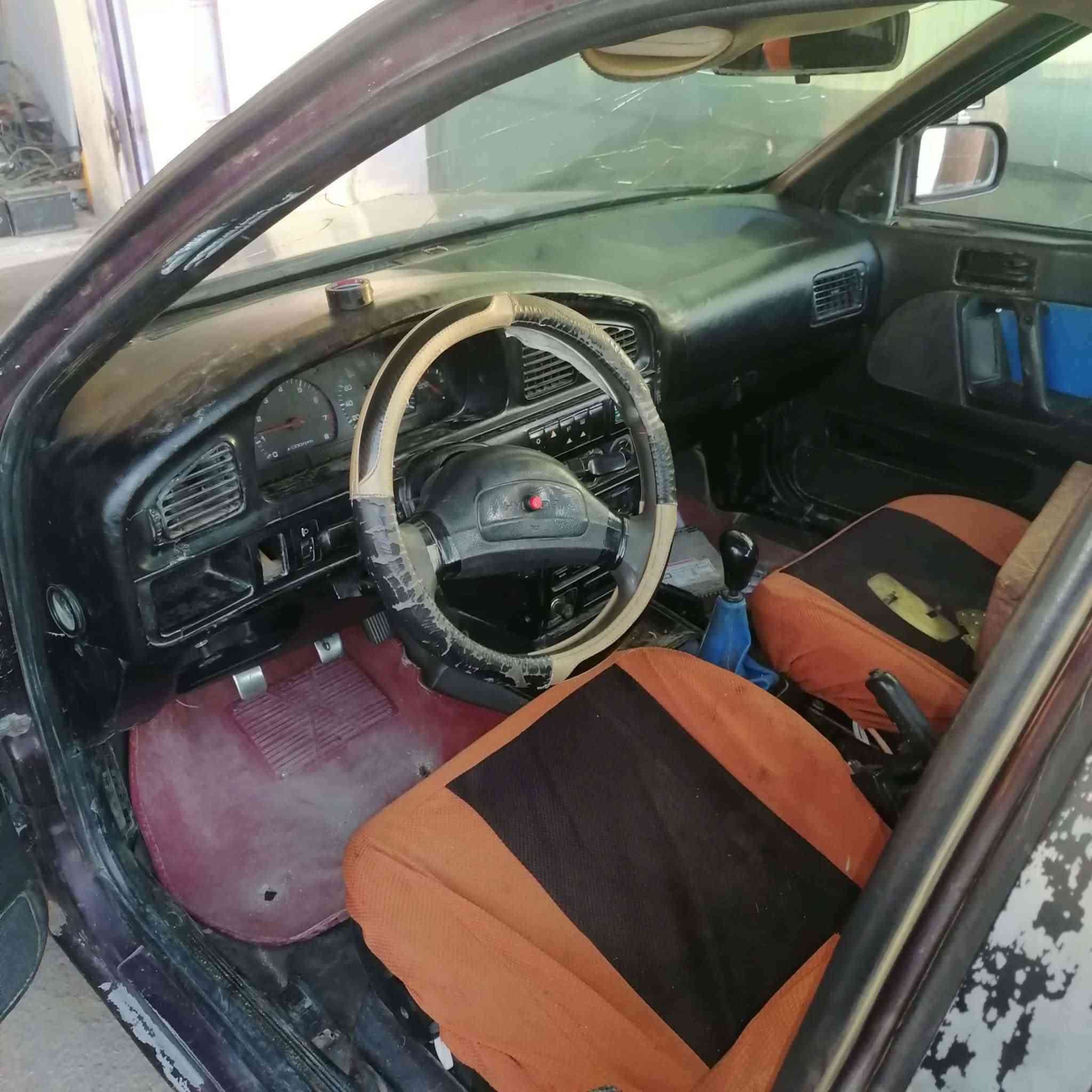 السلام عليكم ورحمة الله وبركاته هونداي النترا 91 رقم ألماني مابيها لا خياس ولا شي  مكفوله  سنويه 26شهر سابع  تحويل   للبيع  موجوده الانبار القائم حصيبه الغربيه حي غزه  ***********السعر 24وبيه مجال
