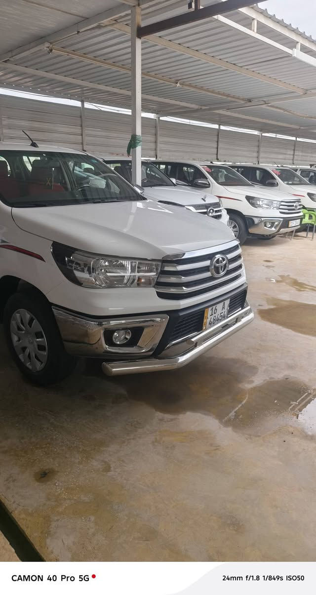 السلام عليكم للبيع 2024 ساز السياره الجديده بمعنى الكلمه ماشيه 75,000 جير عاديSAS 
مكان السياره
بابل قضاء القاسم
اتصل
***********
***********
