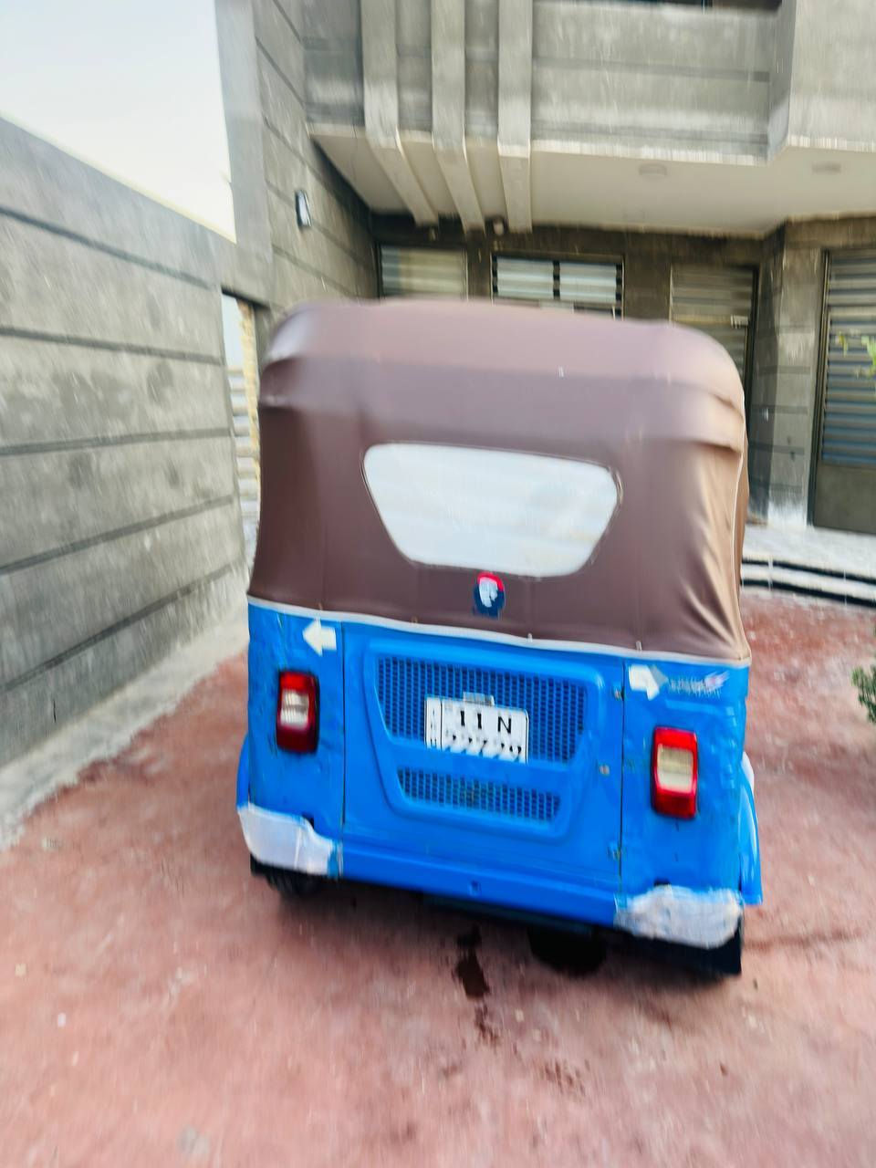 السلام عليكم
تك تك                   2022/7/2
رقم + سنويه انكليزي كلشي جديد ✅
تكتك مكفوله من الصبغ والمعجون 
بيها بس طخات كما موضحه بل صور
السعر:  8100  وبيها مجال
التواصل ***********
غير متواجد خاص
