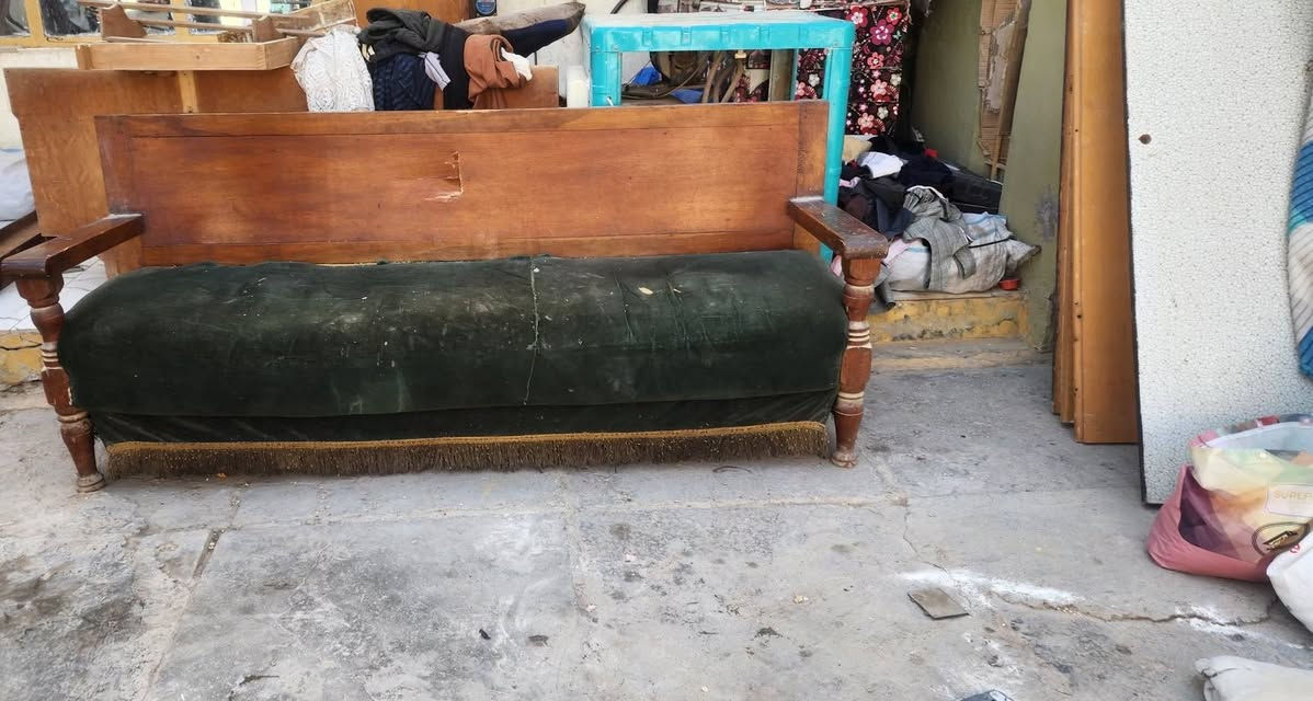 السلام عليكم قنفه صاصج  لبيع ***********
