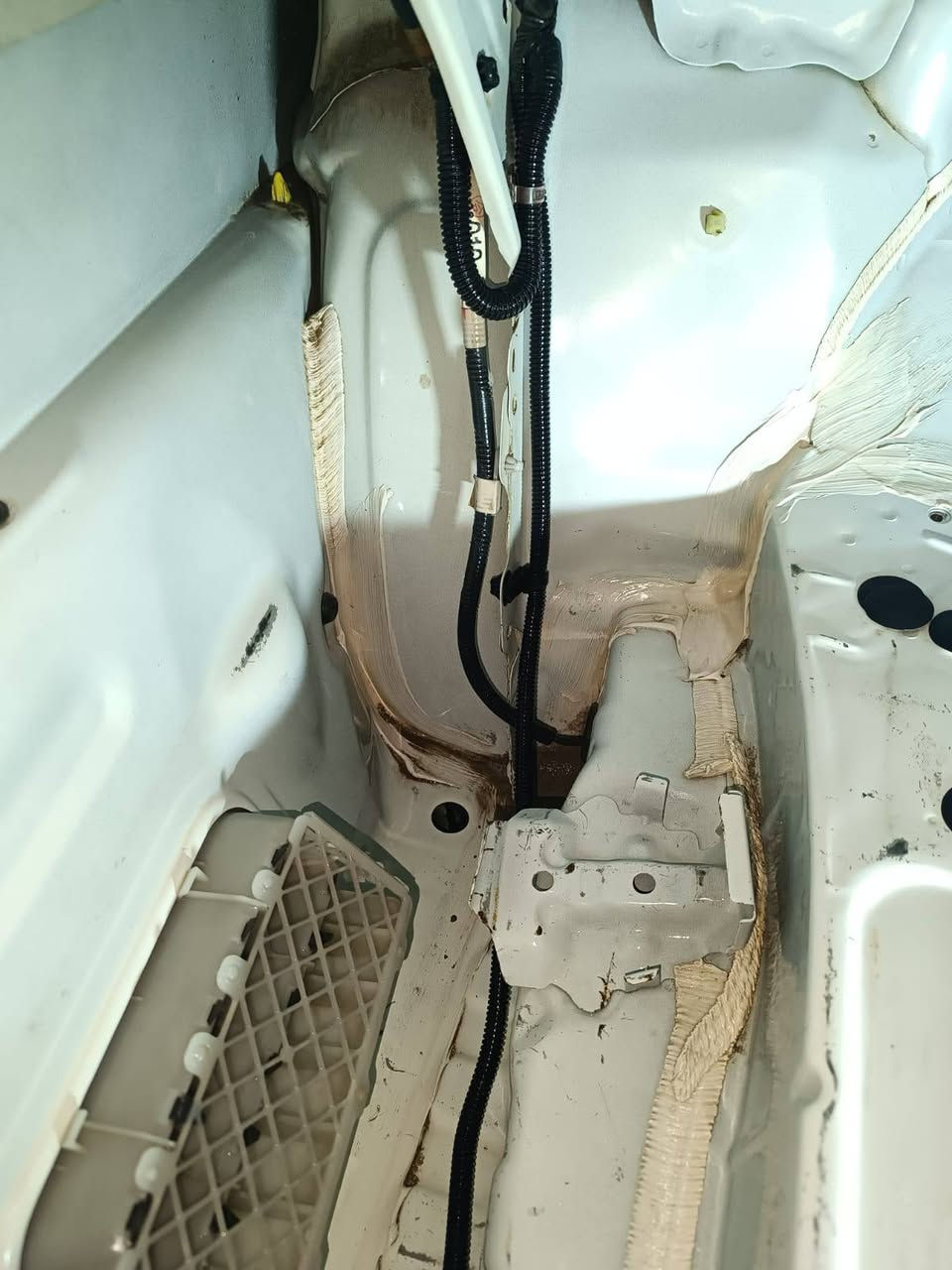 ملكه موديل 2002 شاصي 75 كرستال اصل 3 دكم برده كهربائيه ستيرن كهرباء كراسي كهرباء محرك vvt ويل نفطي 3000 فيشه وبطل كفاله عامه عدا صبغ بالجاملغ الخلفي بدون ضربه شرط التحويل رقم بصره مكان السياره ناص***********
