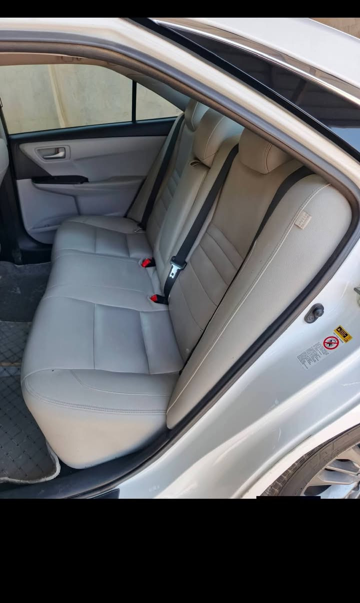 السلام عليكم 👋
للبيع 

 كامري 2017 Se وارد أمريكي 
بدون ضرر (كلين👍) 
مواصفات :
مقاعد جلد 
مقعد السائق كهرباء 
شفتات ستيرن 
شاشه 
كامره خلفيه
وبعد مواصفات معروف 
السياره حلوه ما تصرف عليها دينار صدر وتايرات كفاله
والسياره مالة بيت وأحلى من الصور 
مكان السياره : صلاح الدين_بيجي_قرية البعيجي 
السعر :اتصل على الرقم ***********
