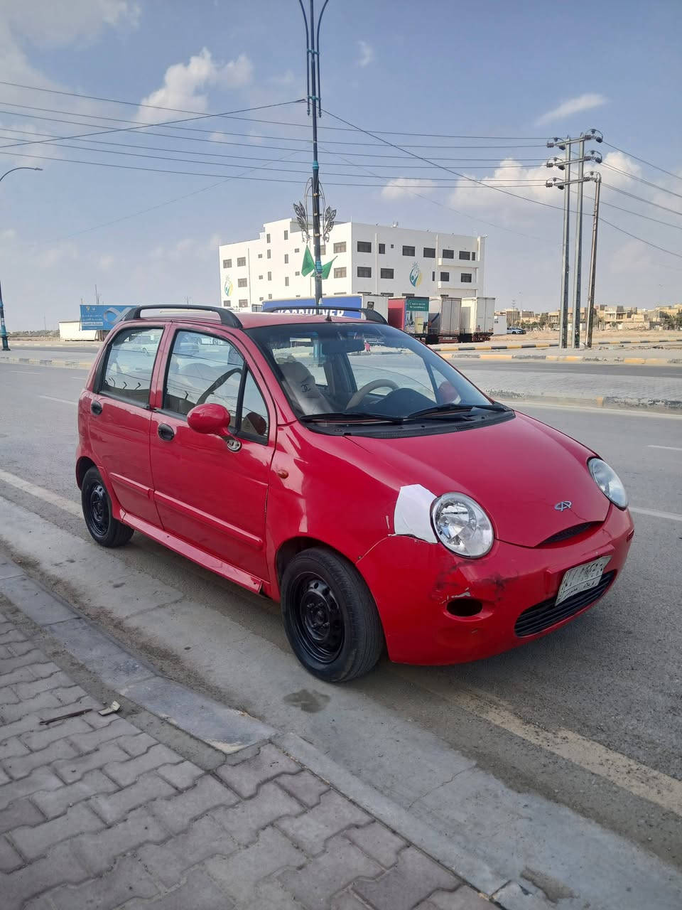 سلام عليكم كيوكيو موديل 2013جاهزه
(تحويل مباشر بسمي)               (اوتماتيك)
مكان سياره كوت واسط مركز لمدينه(***********)
سعر اخاص
