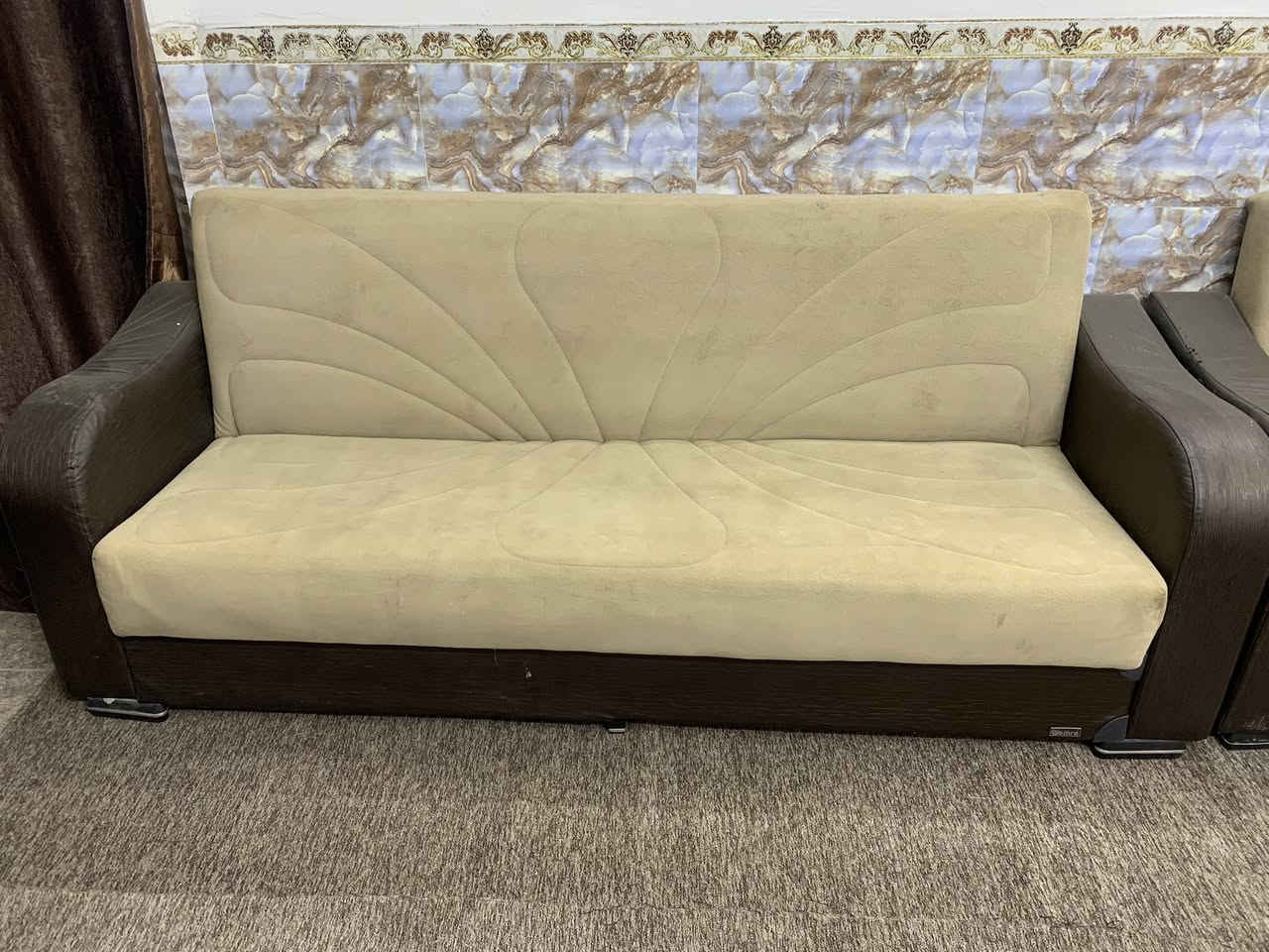 قنفات للبيع 5 قطع نضيفات السعر175
الف للاستفسار *********** وتساب
