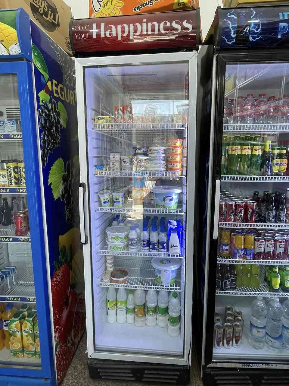 السلام عليكم للبيع عارضات اسواق استخدام شهر واحد فقط بعدهن جديدات وتبريدهن خير من الله للاستفسار واتساب ‭0776 715 2460‬مكاني بغداد الامين الثانيه
