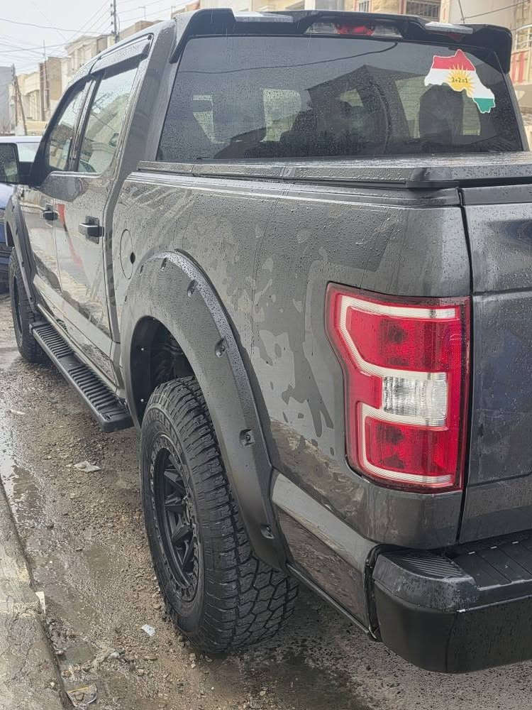 FORD  F 150 XLT 2018
گیر لە سوکان‌‌ دەرگا گەورە بۆدی کورت مرغوب ٨ پستن  جاملخی سیاق سبوغ روبعەک بونیت و روبعەک بۆدی سبوغە پیشی کەپسە وینەی دەعمی دانراوە  155 هەزار رۆیە مکینە نەکراوەتەوە گیر و مەکینە کەپسە کامل کراوەتە ڕاپتۆر هیچ مەسرەفی تیدا نیە 
سعر  ٢٠٧ وەرەقە و مجال
موبایل  *********** أربيل, العراق
