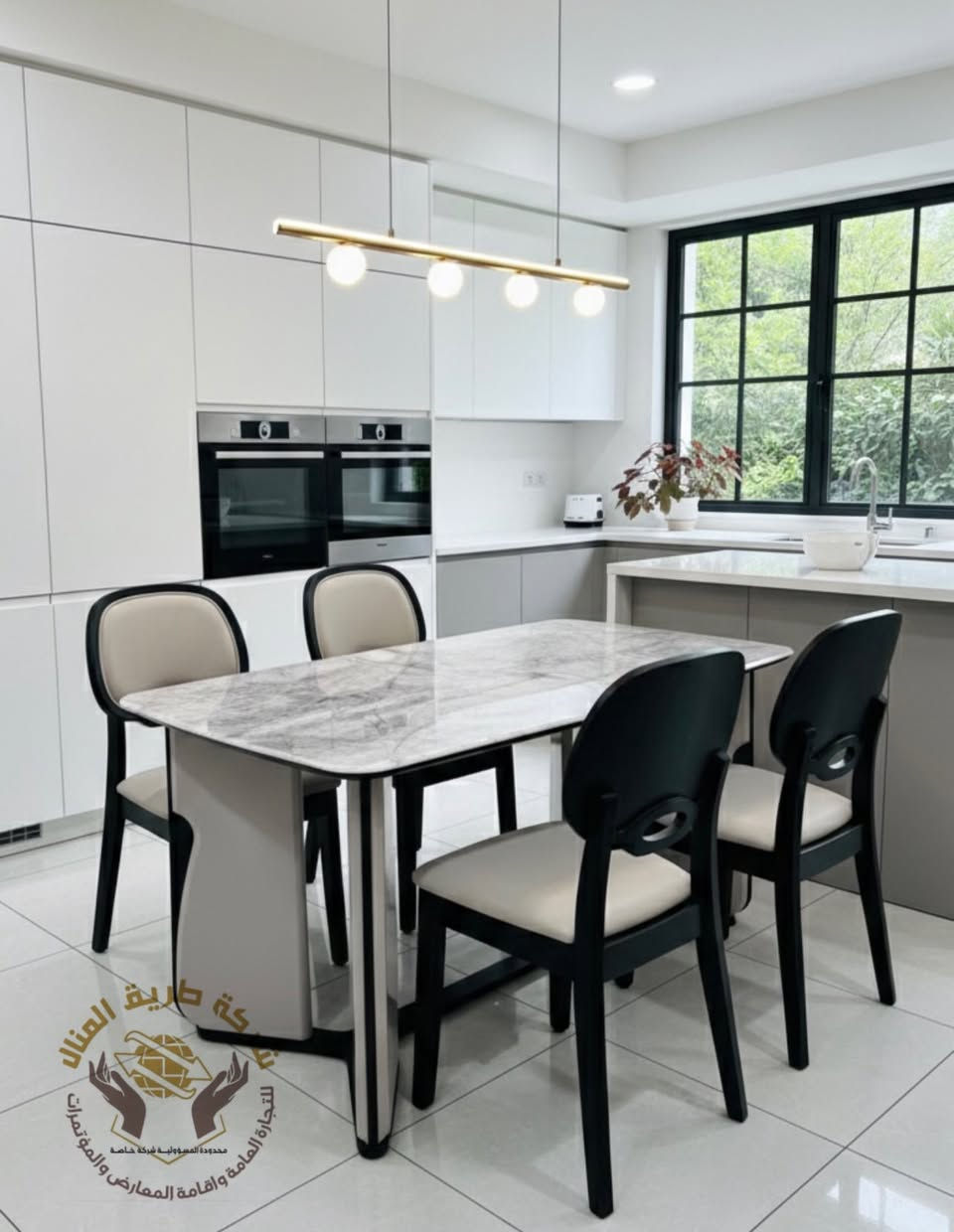 طاولات طعام ( ضخمة )
قياس الطاولة 80*160 
•سطح الطاولة خشب زان 
•ارجل خشب زان كراسي جلد مع ارجل خشب زان 
السعر 560 الف 
***********
