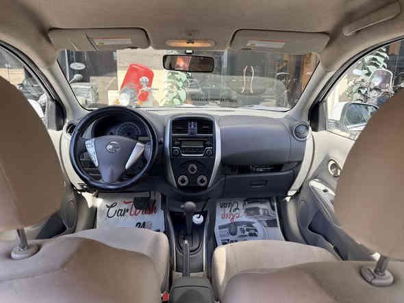 نيسان سني ٢٠٢٤ 
هندي بليتة زركة 

السيارة ماشية 34,500 فقط

مواصفاتها الهندي المعروفة

تحكم ستيرن 

ويل 

يدات نيكل 

٤ جام كهرباء

٤ سماعات 

السيارة نضيفة كلش

بيها فقط بارد جاملغ ايسر خلفي

السعر ١٢٥ 

وبلعافية على اليشتريها

*********** موجود وتساب
