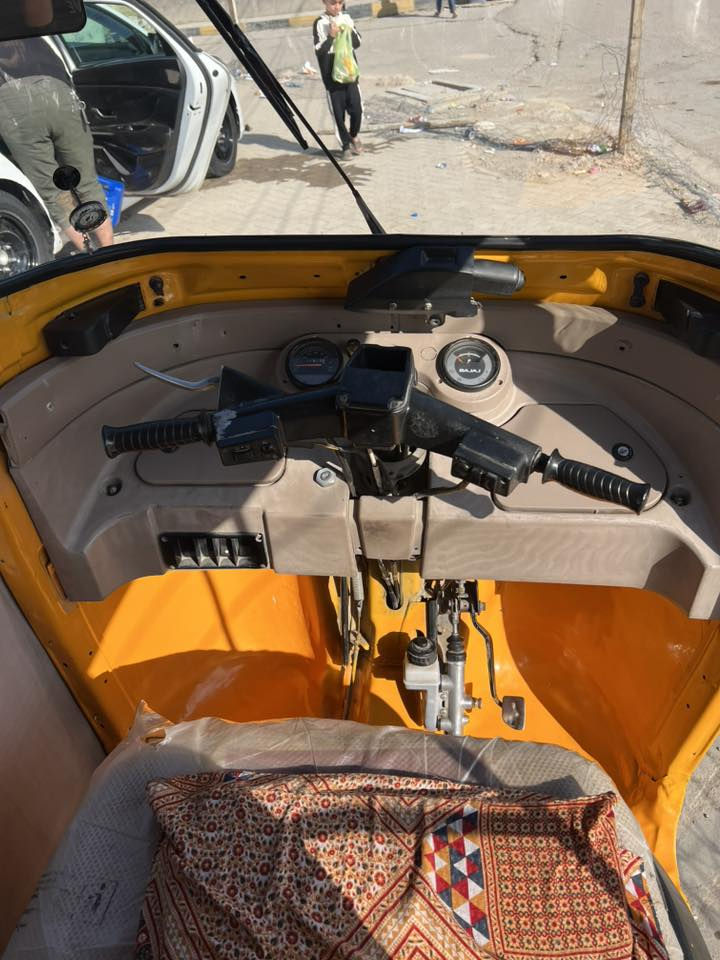 تكتك للبيع موديل 2019شهر 10مصبوغة عام مثل ماموضحة كدامك المكينة خير من الله ناعمة تكتك بيهة الماشة عوجة يرادلهة تبديل رقم انكليزي والسنوية بسمي السعر 6و250وبيهة مجال العنوان بغداد الزعفرانية شارع المعهد ***********
