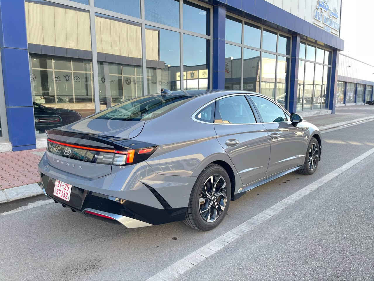 هوندا سوناتا - SEL 
2024
لون سمنتي
كشنات تدفئه
مرايات رادار
تحكمات ستيرن
اوتو ستوب + اوتو مساعد
تحديد مسار شارع
مساعد ستيرن
رادار أمامي
رادار جانبي / نقطة عمياء
حساسات فتل 360 درجه
شاشات الكتروني
ماشي 35 الف مايل
كير ماكينه رادار تبريد كهربائيات كله بشرط بلادي أصلي

ضرر بابين خفيف . تبديل اصلي شركة

ارباك تكمة جهة سائق

مكان سياره دهوك
سعر 195$ ومجال

*********** دهوك, العراق
