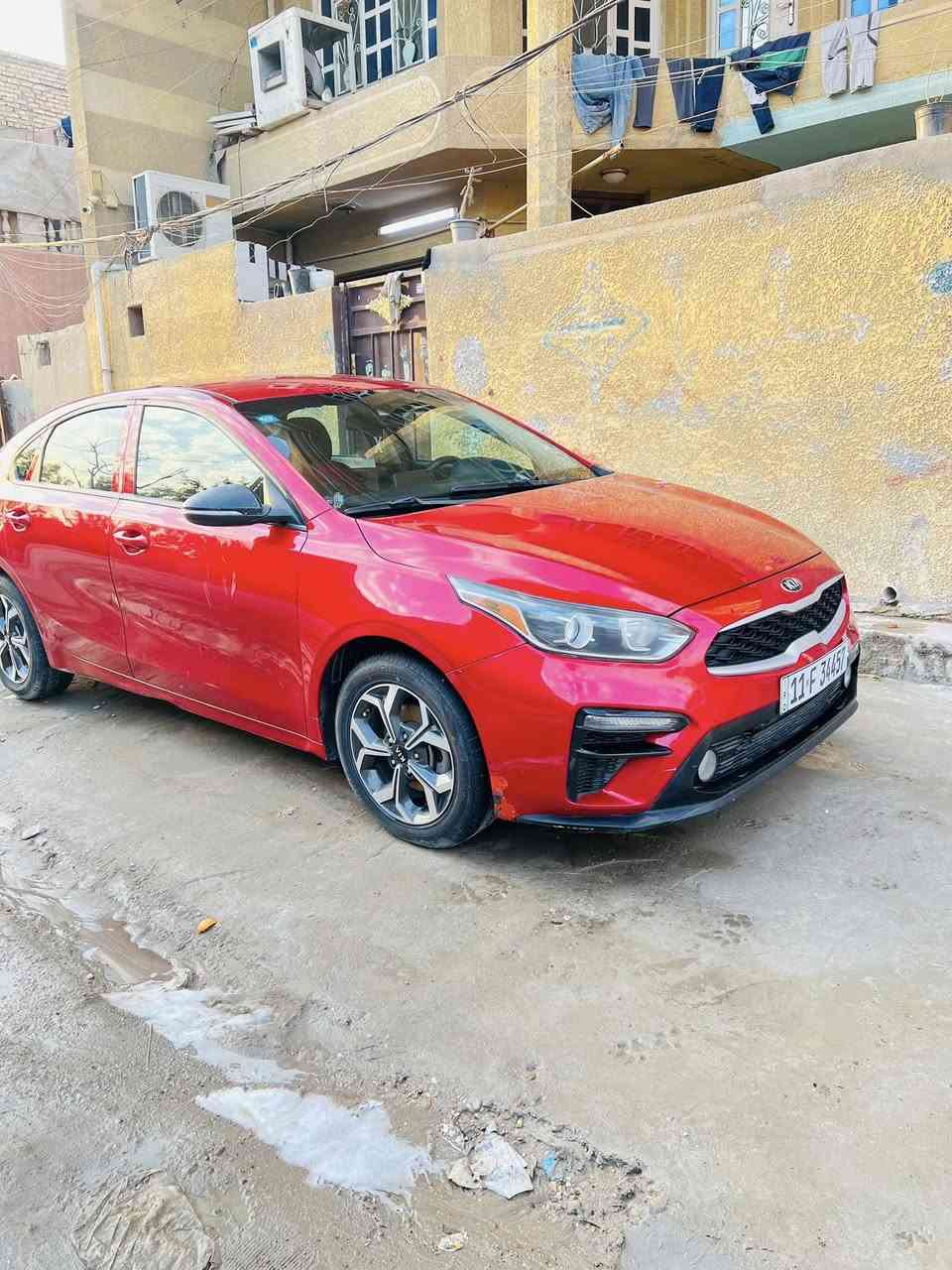 فورتي البيع ١٩سعر ١٢٠
كلشي موجود بل الصوره سونر وأحدث امريكا مكان السياره بغداد الغزاليه ***********
