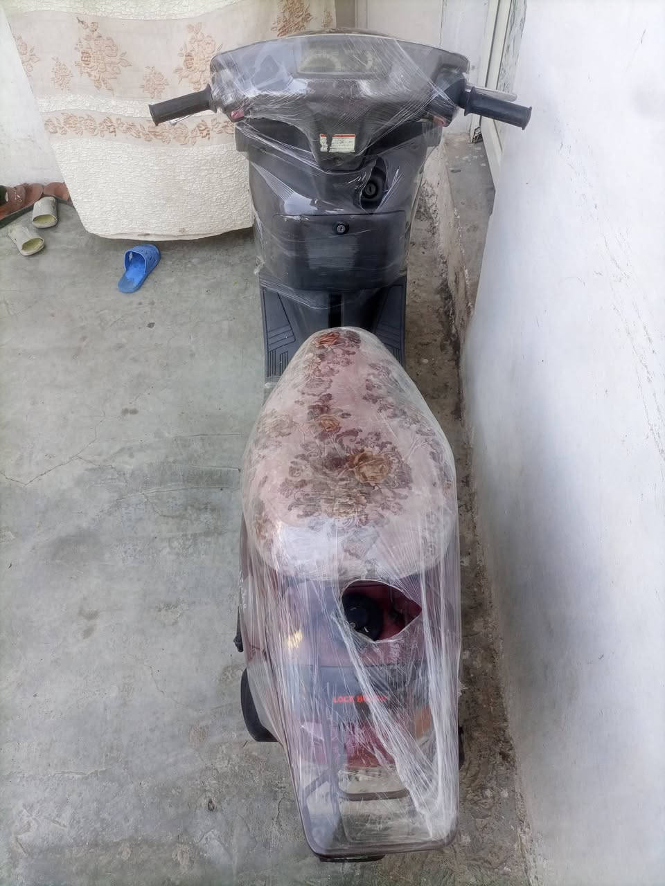 للبيع يماها ياباني كله ابلاد نضيف حيل سعر 250 بيه مجال ***********
