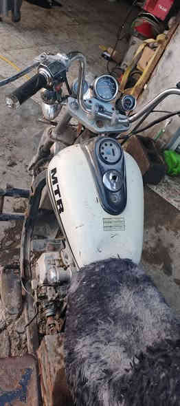 ستوته موديل 12 اوراق ضايعه اتكفل بسرقه وعشائر اكسل مقفل شاصي مكفول من فطر من لحيلم سعر 600الموشراي لايشلع گلبي متواجد عل خط وعل خاص ***********
