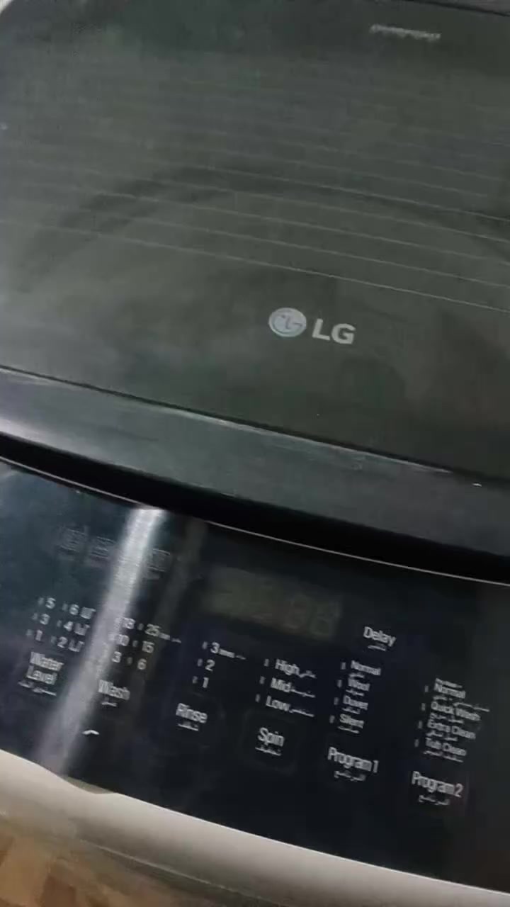 السلام عليكم عندي غساله اوتوماتيك ال جي للبيع ١٧ كيلو +طباخ ٤ عيون شغاله مع فرن نظيف  ايضا للبيع


**إذا كنت صاحب هذا الإعلان وتريد حذفه لأي سبب، رجاءا أرسل رسالة إلى الدعم الفني**