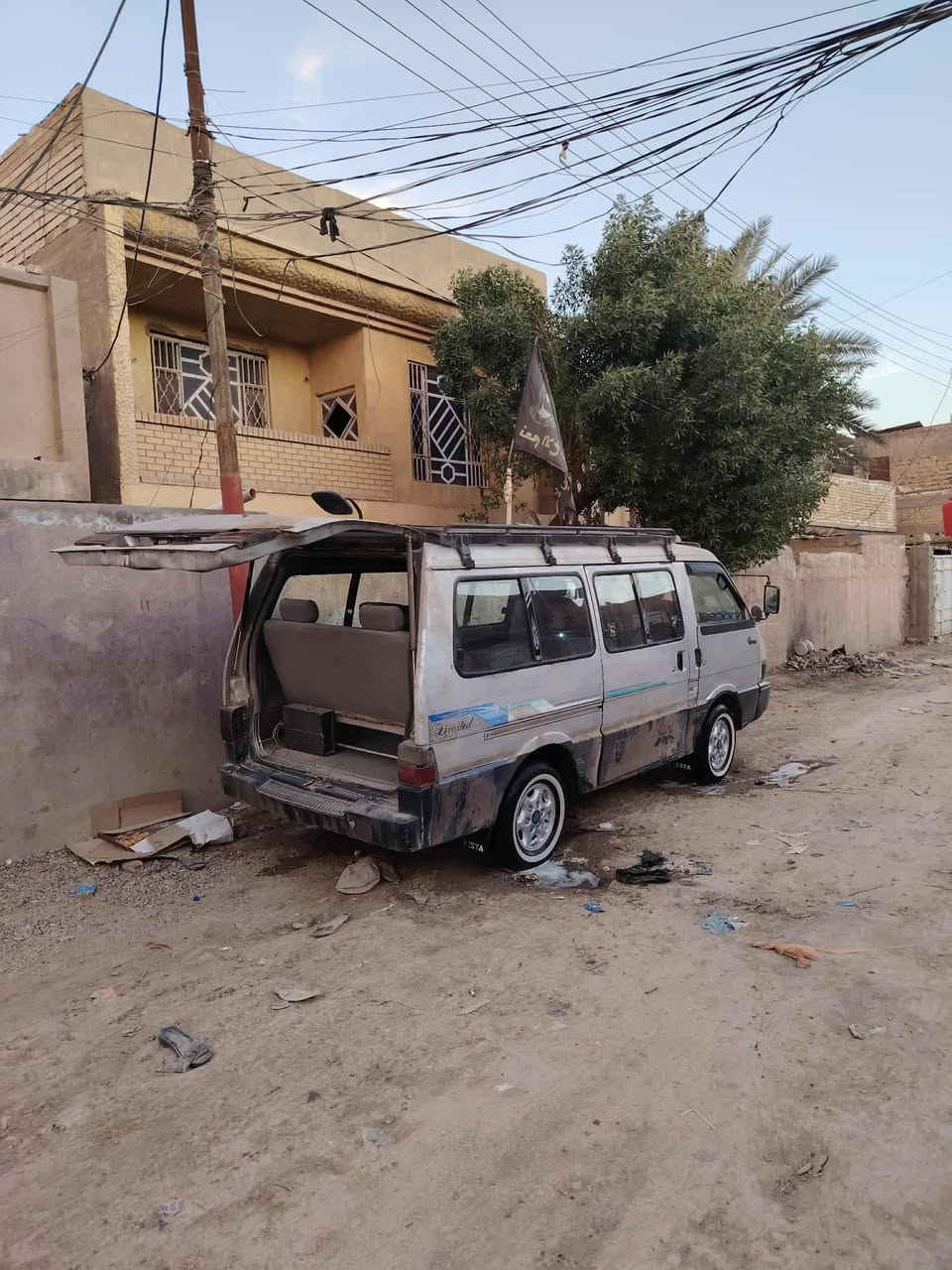 السلام عليكم كيه بستا موديل 93 سنويه ل 28 للبيع سيارة مكفوله مكينه كير اكسن كله جديد تخم تاير سياره بلاديه قطره صبغ مابيه شركة داخل جديد سياره جاهزة برغي ماعايزه سعره 57بيه مجال قليل مكاني بابل شراي يتصل ***********
