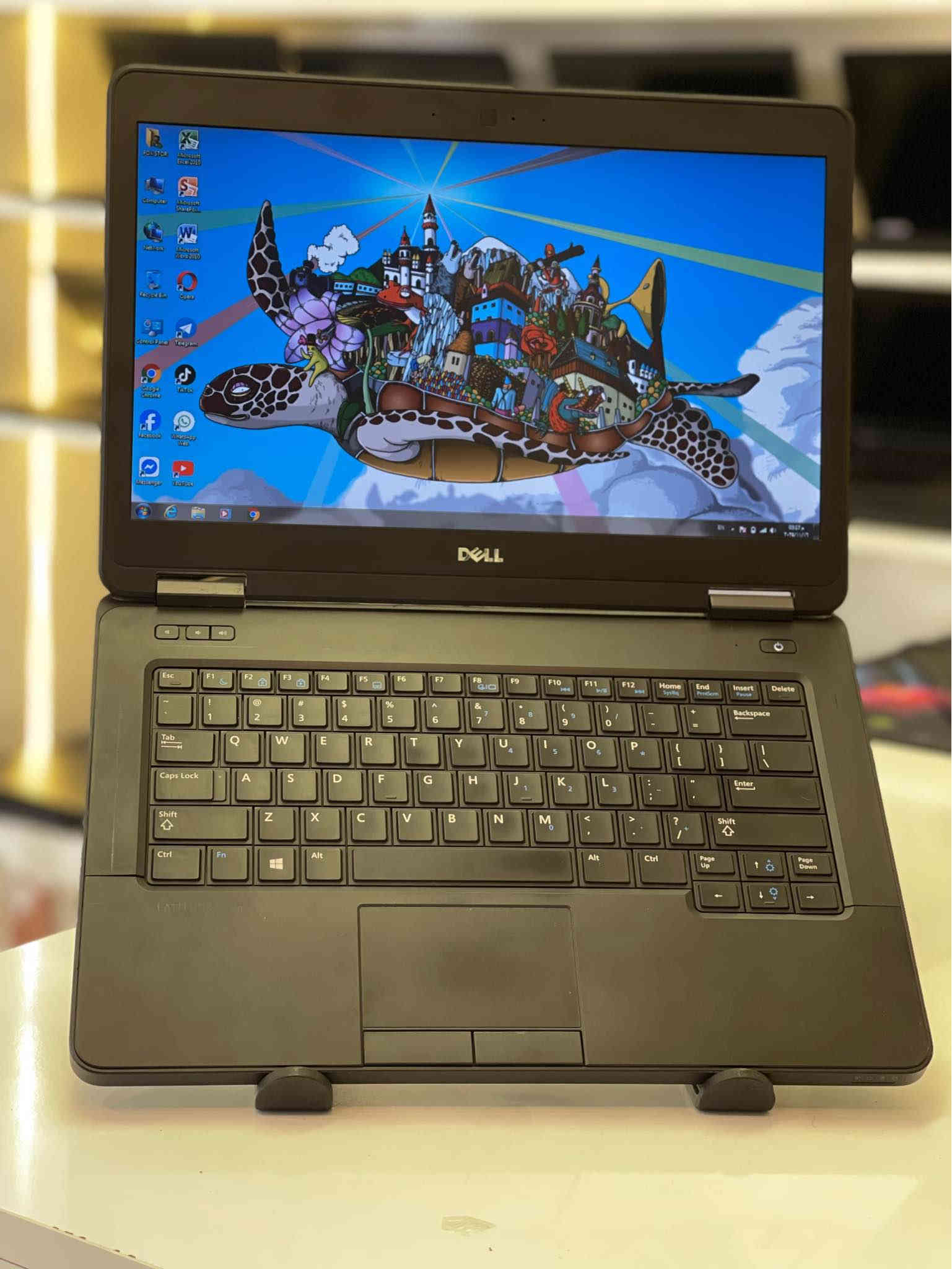 🔥 99 الف فقط 🔥

Laptop DELL 🇺🇸

core i3 ✅

الجيل الرابع 🔥

Ram 8 GB ✅

هارد كبير بحجم 500 GB ✅

شاشة عالية الدقة بحجم 14 

تدعم DVD 📀 

منفذ HDMI port 🎞️

منفذ VGA 📽️

منفذ usb  عدد 2

منفذ aux 

بطارية تدوم اكثر من ساعة  🔋

ملاحقات الجهاز شاحنة اصلية 🔌 

نظافة الابتوب 99٪؜

العنوان الموصل الزهور دورة سيدة الجميلة  📍

مجاور قهوة السرحان مكتب فوكس ستور 

يتوفر توصيل جميع محافظات العراق 🚚🚛🚚🚛

تفاصيل اكثر :☎️ ***********.☎️*********** موصل

