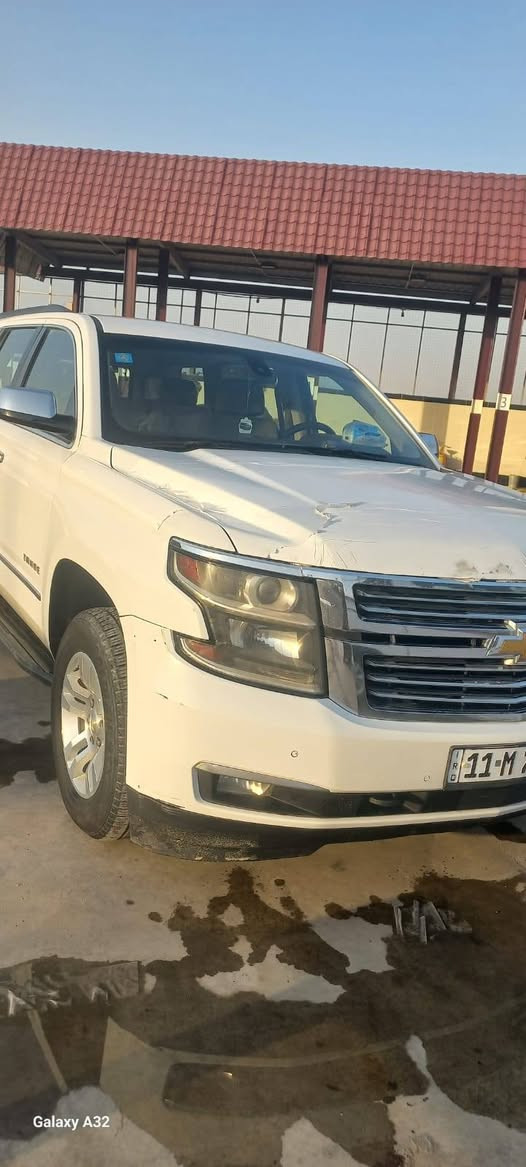 اللون ابيض بيها صبغ اثر شخوط بسمي

LT

السعر 350

***********
