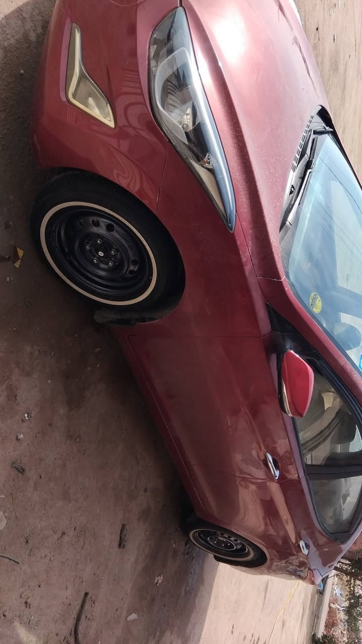 السلام عليكم النترا للبيع 2015
رقم نكليزي مداوي وين ما يعجبك هزه ما صاقطه 
السعر 88  نجف كوفه 
***********
