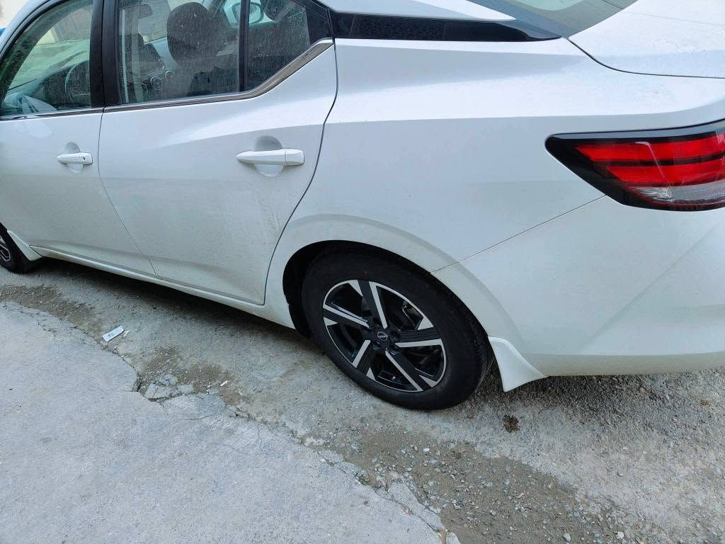 سنترا 2024  SV
مواصفات سياره تدفئه كشنات رادارات جانبيه 
حساسات تدفئه ستيرن بصمه سياره تشغيل عن بعد اوتو ستوب نقاط عمياء كار بلي  سياره قطعتين صبغ بدون دواخل بدون ايرباك  رقم اربيل هزه سنويه كله جديد السعر 138 بي مجال شويه  يرهم مراوس حسب القناعه 
الشراي يتصل كلشي موجود بل منشور وتفاصيل مكتوبه رجا رجآ
ا*********** كركوك, العراق
