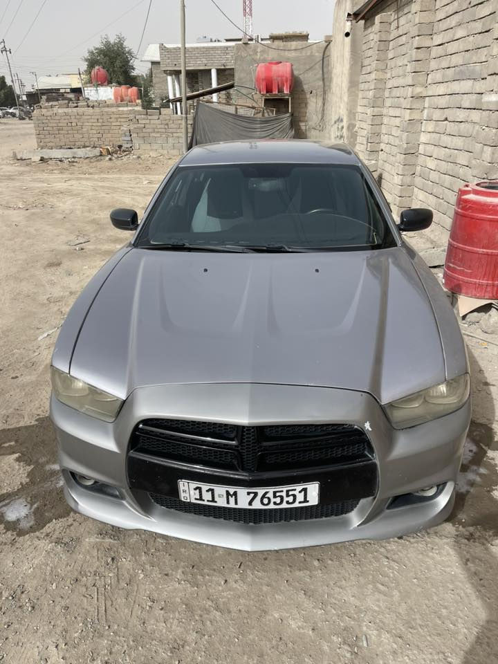 السلام عليكم جارجر موديل 14رقم بغداد حره سنويه وهزه جديده تحويل مباشر السيآره هيمي 5700 حادث جاملغ وبنيد سيارة جهاز  سعره 140وبي مجال ترهم مراوس جارجر اوبامه  مكاني في البصره المدينة شراي اله هديه 💵💸***********رقم اثير***********
