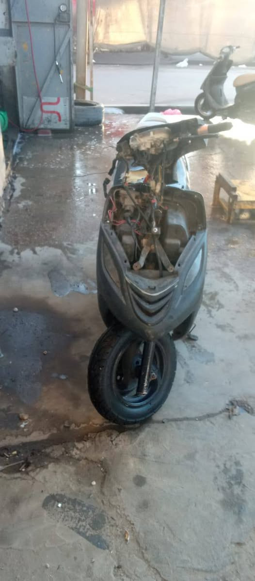 سلام عليكم دراجه ماكس 140 دراجه شغاله هندر شكله مثل ماموضح بل صوره ابيع كوم حديد سعره 200 مكان ساحد عدن


**إذا كنت صاحب هذا الإعلان وتريد حذفه لأي سبب، رجاءا أرسل رسالة إلى الدعم الفني**