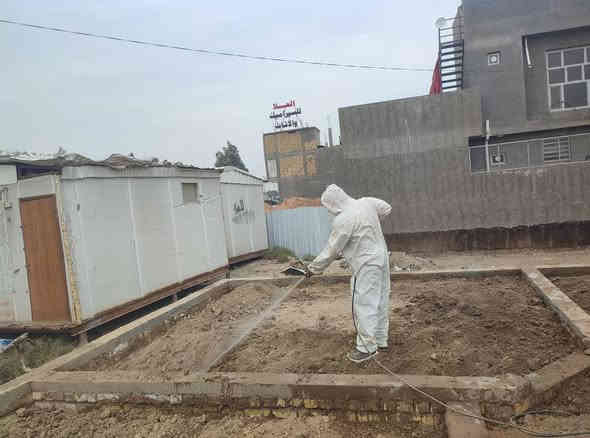 جزء من أعمالنا 
في بابل بتلو بسسب نوع التراب 
تبين به مستعمرات للحشره 
تمت المكافحه بكادرنا المميز 
وبافضل المبيدات الحشرية الفيروسيه 
للطلب والاستفسار يرجى الاتصال بنا 
***********
***********
ابوحوراء @
