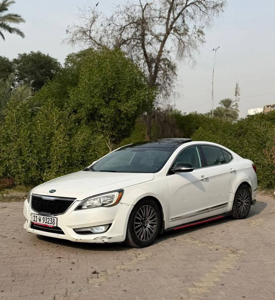 السلام عليكم كيا كادينزا للبيع موديل 2011 السيارة نضيفة جداً والسونار موجود بلمنشور
السعر 112$
للاستفسار 
***********
0770 505 3757
