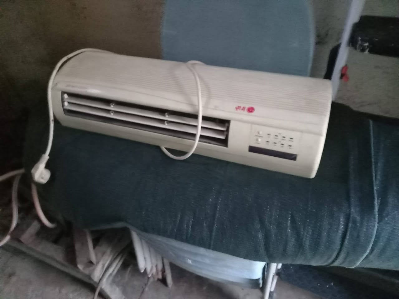 غراض مستخدمه للبيع كلمن وسعره العنوان طوريج ناحيه الرجيبه
تليفون ***********
