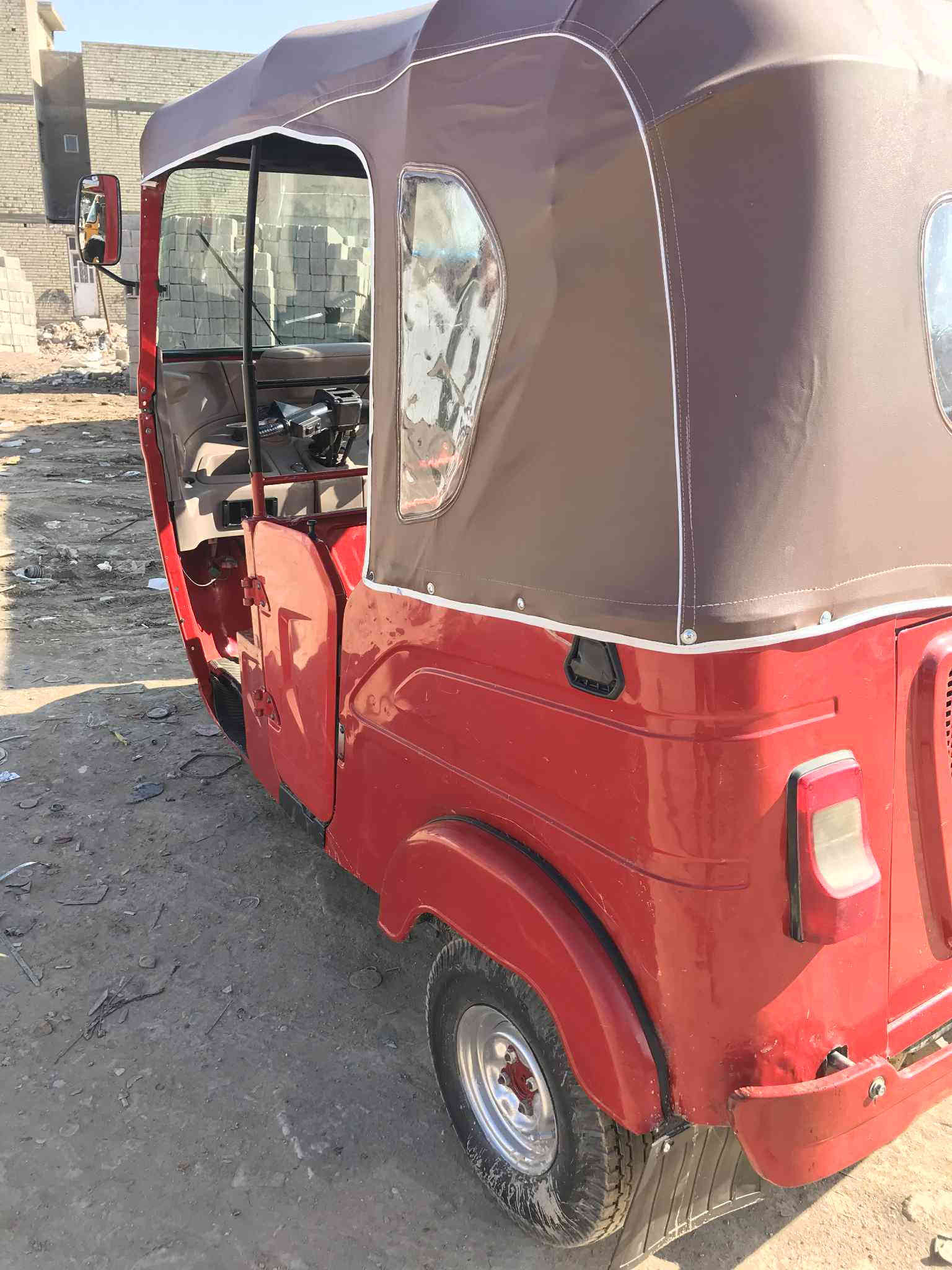 السلام عليكم تكتك البيع موديل 22 شهر 2 وبل ضهر مكتوب 21  كير مكينه اكسن مكفولات لا تبخير ولا تنقيص تكتك جاهزه كبل الشارع دوشمه تخم تاير جادر كله جديد كهربايات كله شغاله تحويل ثاني يوم السعر 7800 وبيهه مجال خابر وتدلل المكان بغداد المشتل ***********
