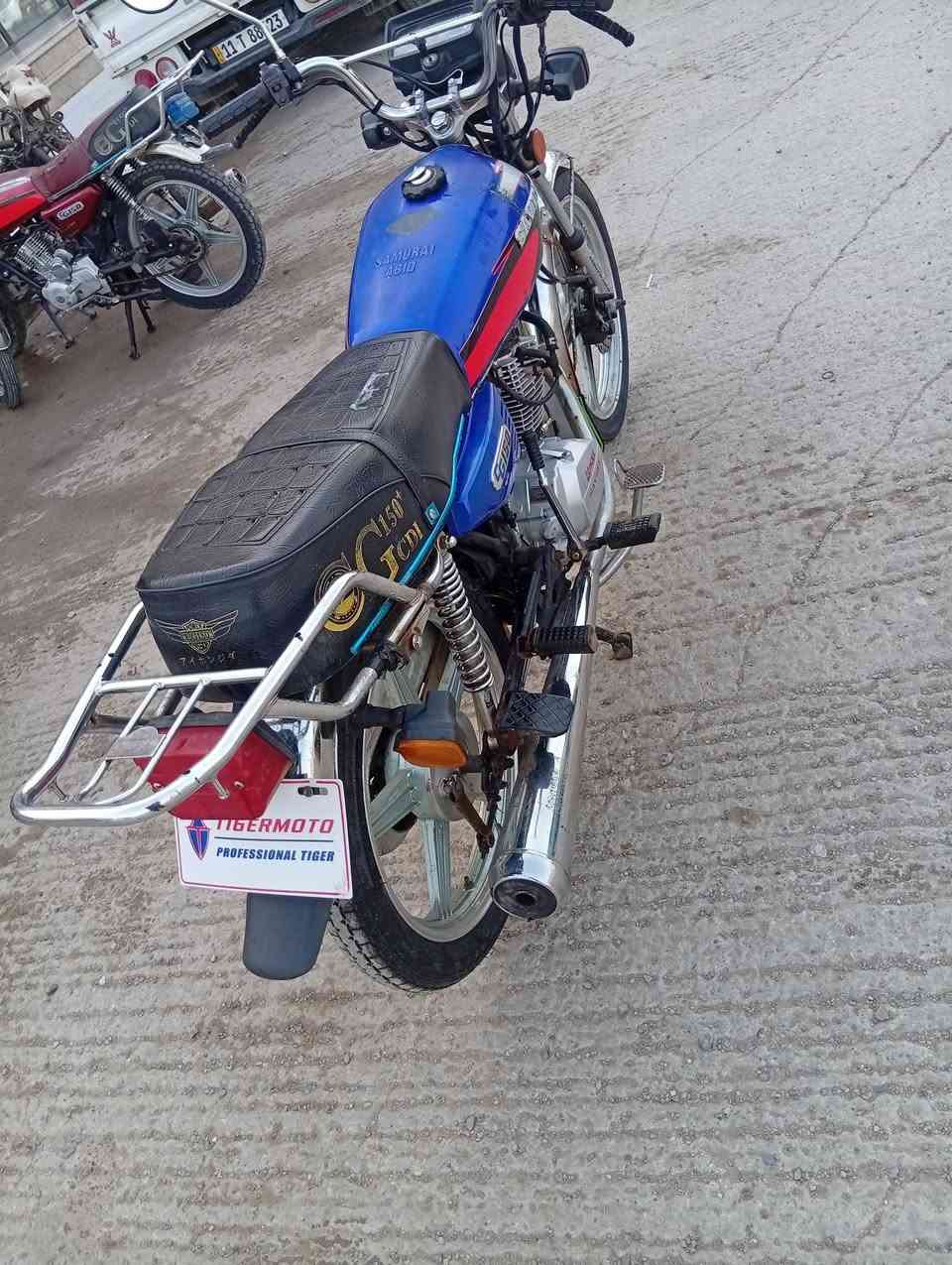 للبيع سيفان موديل 2021 اوراق اصولي مكينه مامفتوحه كهربائيات كله شغاله دراجه ما ملعوب بيه بلاديه كله 
السعر 450 وبيه مجال ***********
