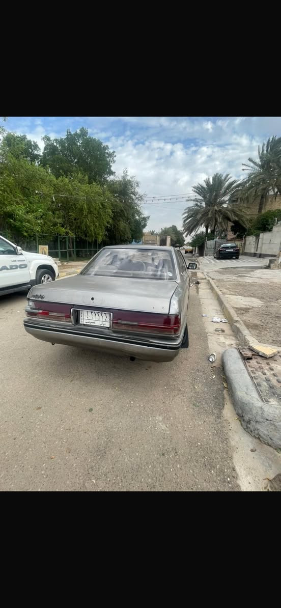 سلام عليكم هارتوب موديل 90 رقم ديالئ ب اسمي سياره ستيرن محور كير  اوتماتيك  غرفته غرفه مال ملكه تخم تاير  السعر ب ٣٥ وبيه مجال ***********
