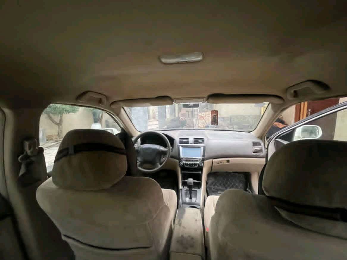 هوندا اكور
موديل 2006
4 سلندر محرك 2400
سيارة كاملة بس بيها مشكلة بالعقل
رقم الهاتف
‭0781 327 3880‬ 