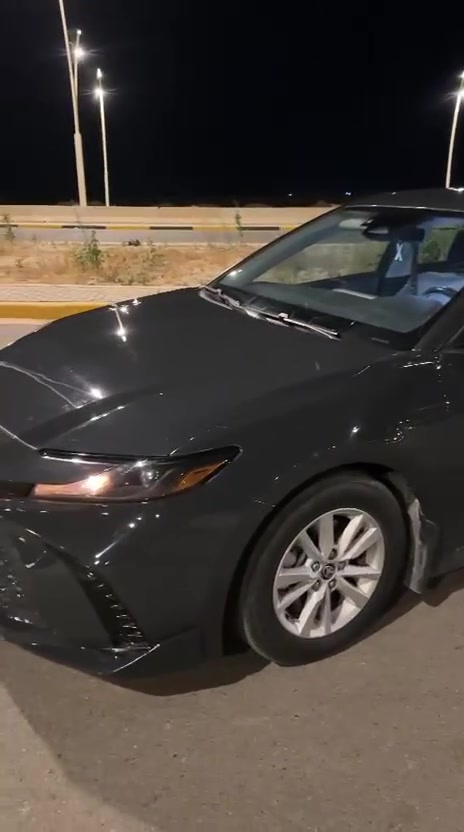 السلام عليكم

البيع تيوت كامري موديل 25
وارد أمريكا 

رقم بغداد 

ضرره بنيد وراس الشاصي
فقط البقي كله كفاله  
جاهزه اي نقص مابيه  

سعره 180$ قفل 

الستفسار رقم
 ***********
