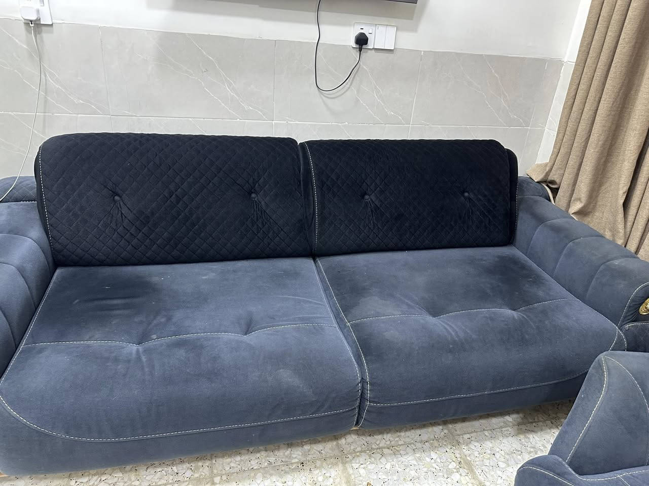 تخم قنفات تركي 8 مقاعد ٩٠٠الف بي مجال بسيط الأمين الثانيه ***********
