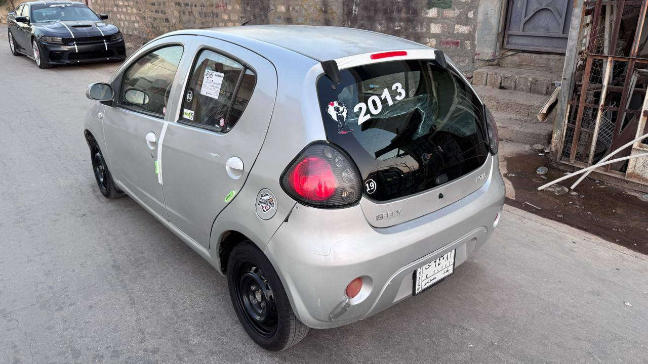 باندا موديل ١٣ جاهزا كير مكينه تبريد شغال اتماتيك شاشه تخم تاير جديد شرط وكاله بيع فقط عنوان كركوك تسعين سعر ٣٨ شراي خابرني ***********
