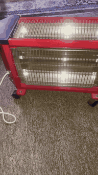 هيترين جديدات للبيع استخدام شهرين الاحمر5 شموع والكبير الاسود 4 شموع كبيره جدا
السعر 40 الف ثنينهم
الموقع كركوك للاستفسار خاص
