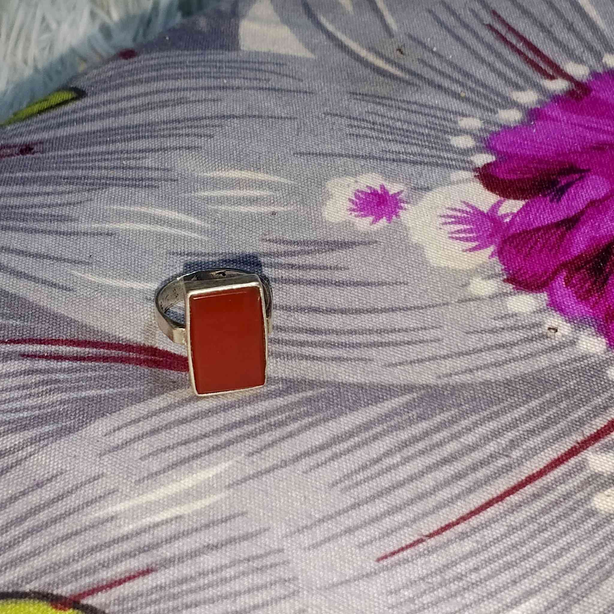 محبس يماني قديم للبيع صياغه يدويه سعره 50


**إذا كنت صاحب هذا الإعلان وتريد حذفه لأي سبب، رجاءا أرسل رسالة إلى الدعم الفني**