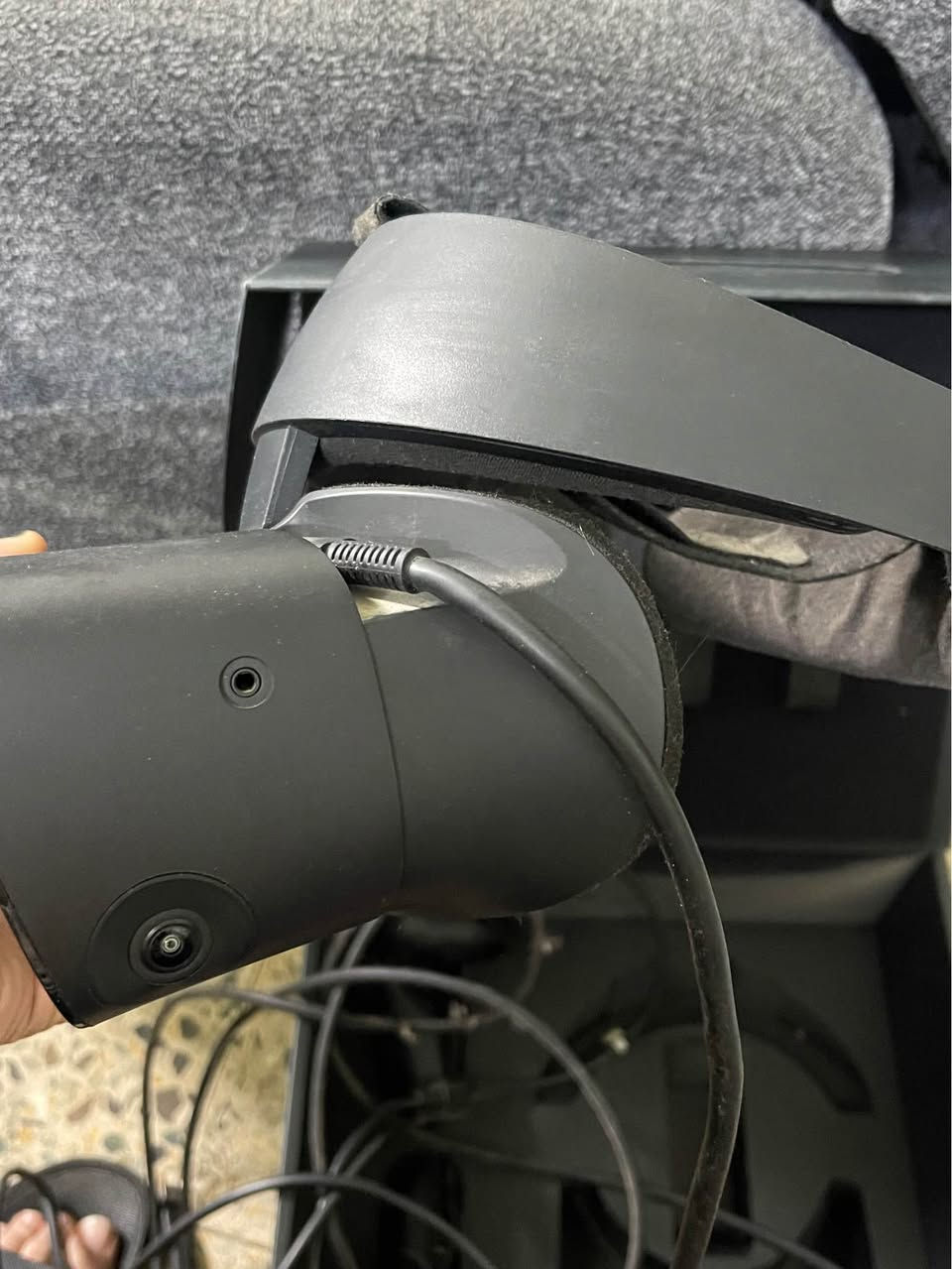 Vr oculus rift s من لينوفو جديده كلش مستعمله قليل سبب البيع عدم الاستخدام كل غراضها وياها الكارتون واليدات وكلشي سعرها ٢٨٠ الف وبي مجال مكاني بغداد اليرموك ما عندي توصيل التواصل على هذا الرقم *********** Colombo, Sri Lanka
