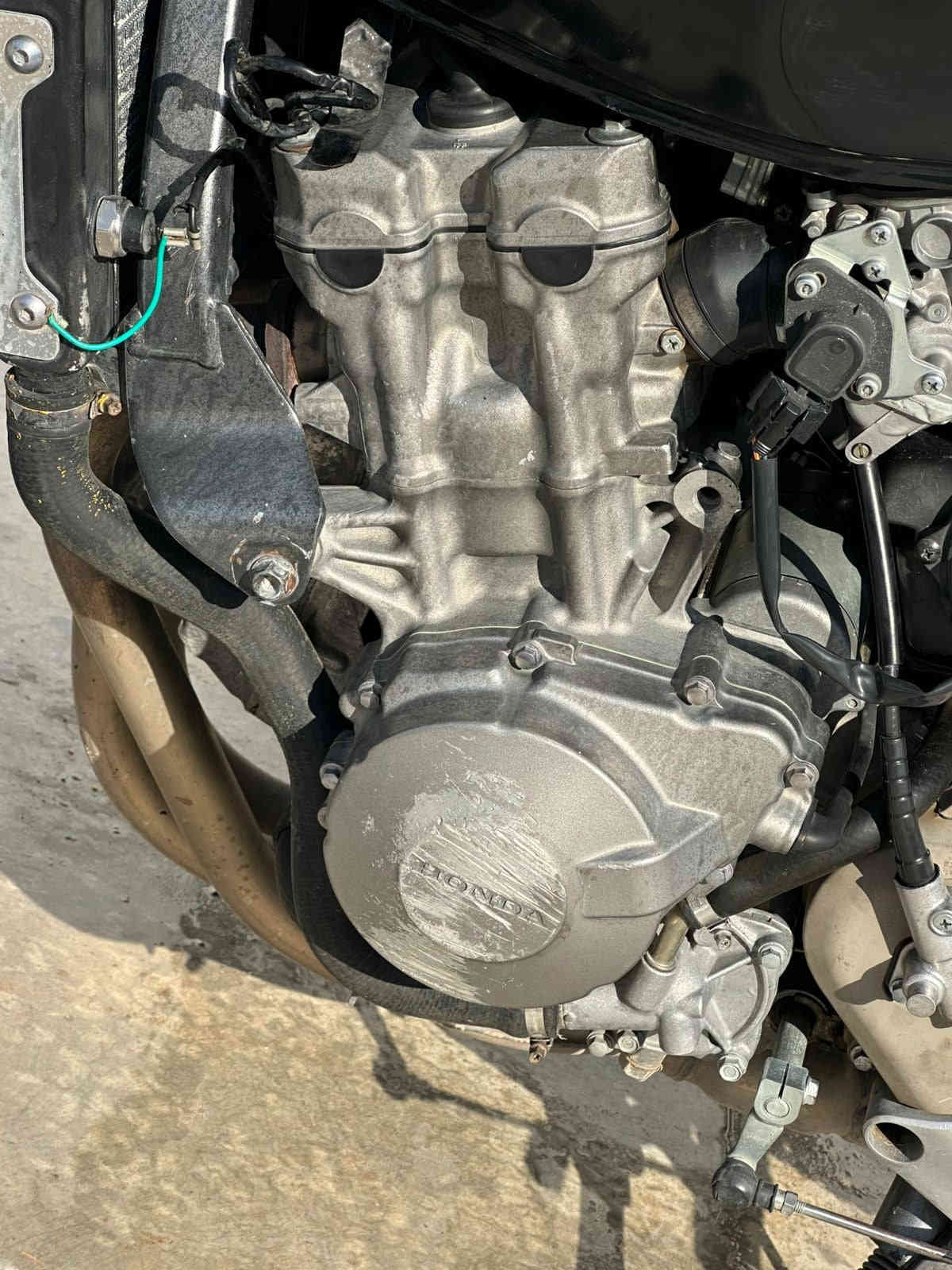 ماتور هورنيت 600 شرت كبس شحن قتره سبوخي نيه مالي دوسته بس تايي دواوي اويت شوين كركوك كاربايي كامل ايشكات 47 هزار روشتوه جركي تيا نيه سعري 20 مجالي كم  ببلاد كاتمه ***********♥️
