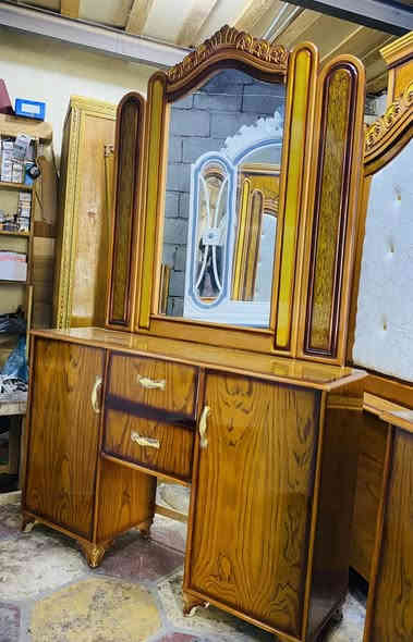 يا الله 🤲

#انسب_الاسعار
‎ غرفه نوم نجاره عراق
نوع الخشب صاج عراقي 
مكونات الغرفه كنتور 6 باب قاطين  
                     زاويه 2 باب قاطين
                     ميز مرايه 
                     تاج جربايه 
                     كومدي جربايه عدد 2 
                     كومدي تلفاز

لمعرفه التفاصيل التواصل مع الصفحه 

📍📍مع كل غرفه هديه اضافيه 📍📍
              تتوفر خدمه شد ونقل 

‏‭0771 335 3142‬

***********

#تخفيضات_عروض #غرف #نوم
